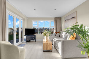 Photo 43- click for photo gallery